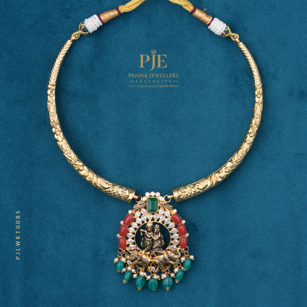 GOLD KANTI NECKLACE