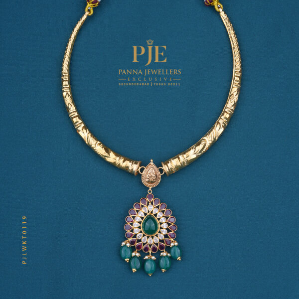 GOLD KANTI NECKLACE