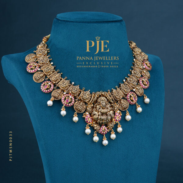 TEMPLE SHORT NECKLACE