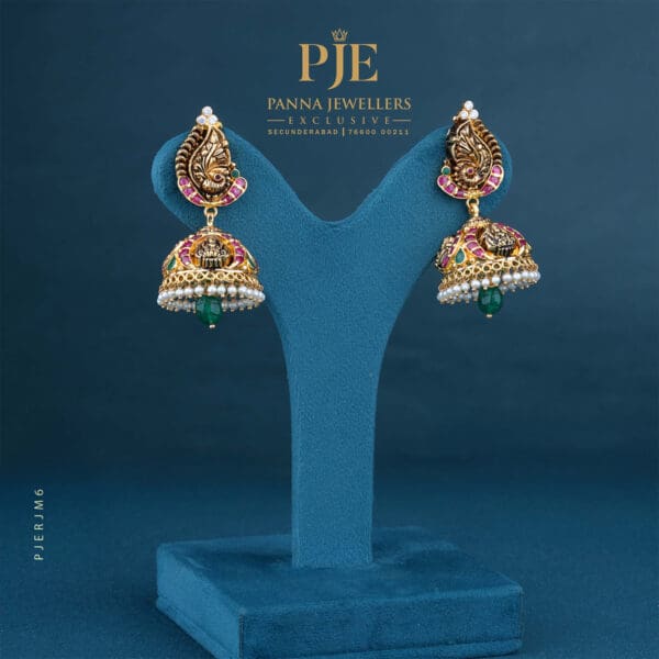 Gold Jhumka | 25.09 Gram