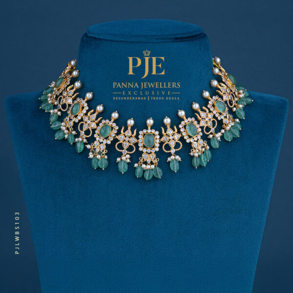 Pearls Short Necklace