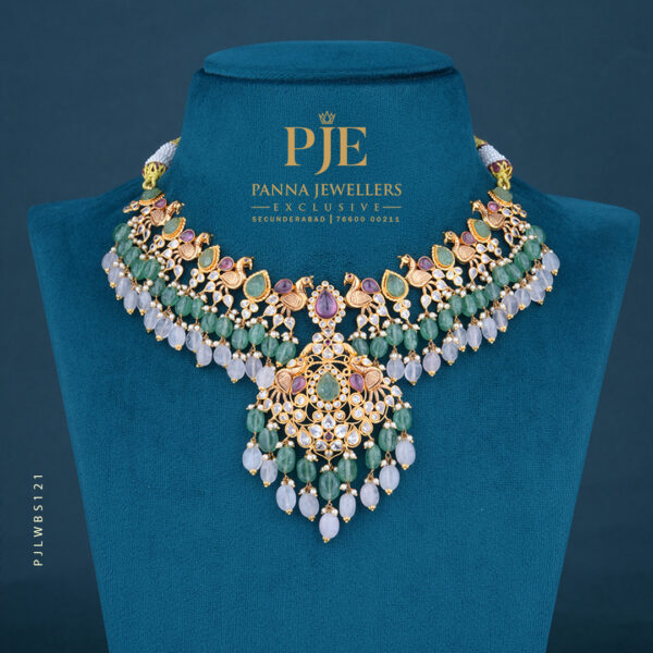 Pearls Short Necklace
