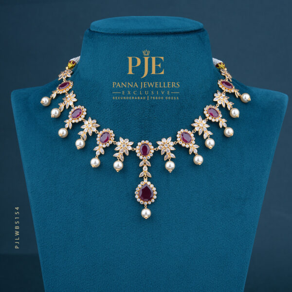 Pearls Short Necklace