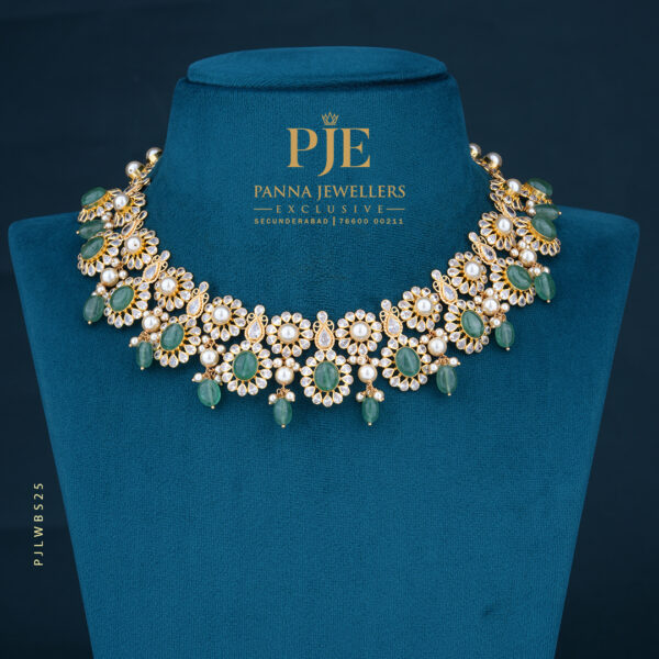 Pearls Short Necklace