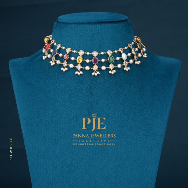 Pearls Short Necklace