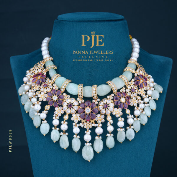 Pearls Short Necklace
