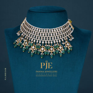 Pearls Short Necklace