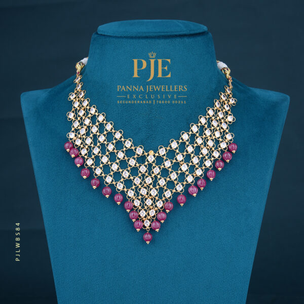 Pearls Short Necklace