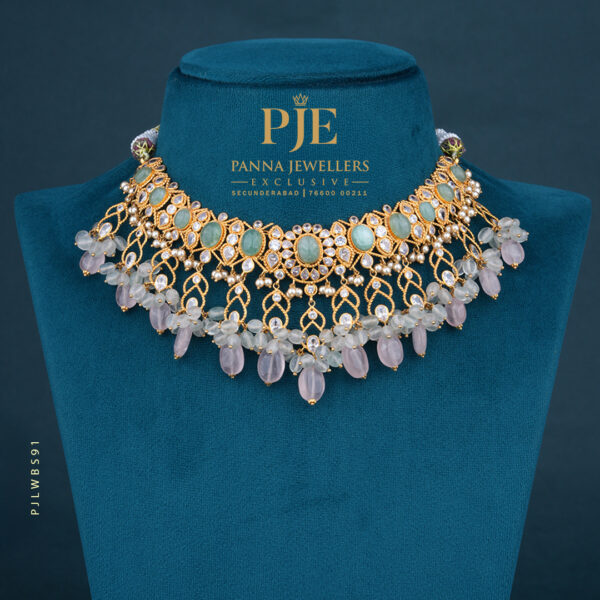 Pearls Short Necklace