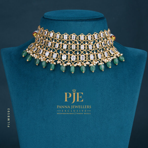 Pearls Short Necklace