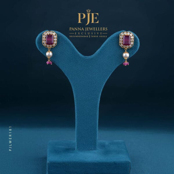 Gold Earrings | 3.09 Gram