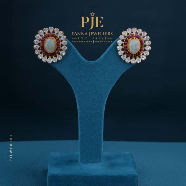 Gold Earrings | 6.98 Gram