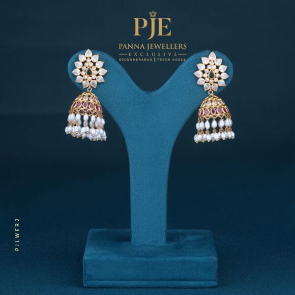 Gold Earrings | 8.90 Gram