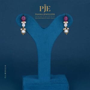 GOLD EARRINGS 2.64 Gram