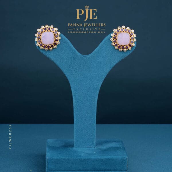 Gold Earrings | 6.23 Gram