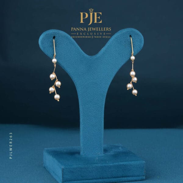 Gold Earrings | 1.61 Gram