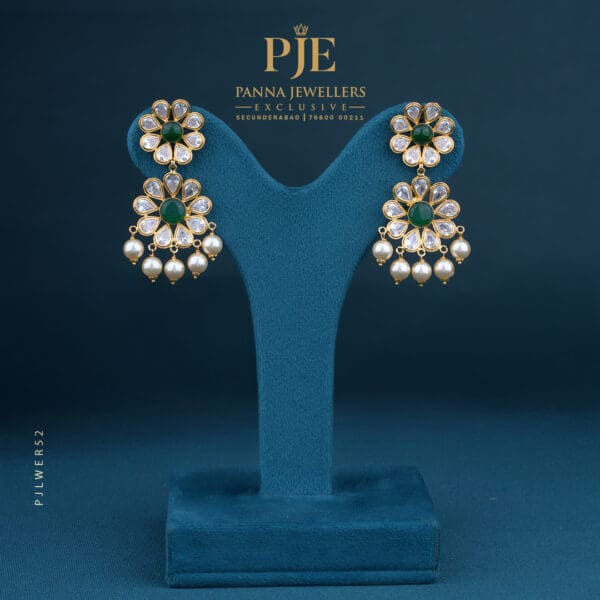 Gold Earrings | 7.73 Gram