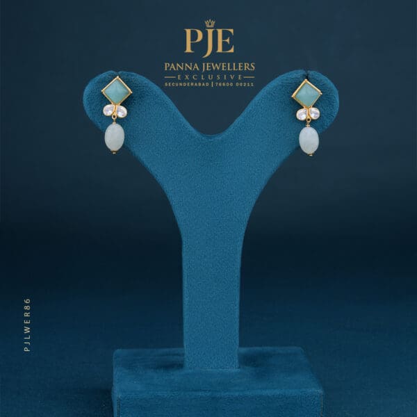 Gold Earrings | 3.25 Gram