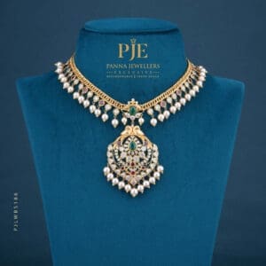 PEARLS SHORT NECKLACE | 20.71 grams