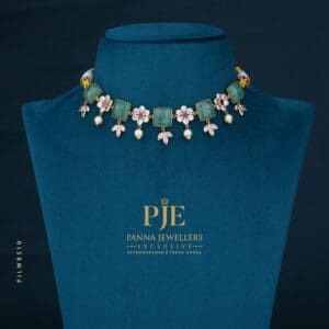 PEARLS SHORT NECKLACE | 5.32 Gram