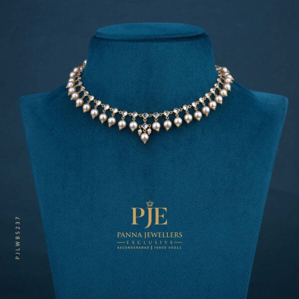 Pearls Short Necklace | 6.00 Gram