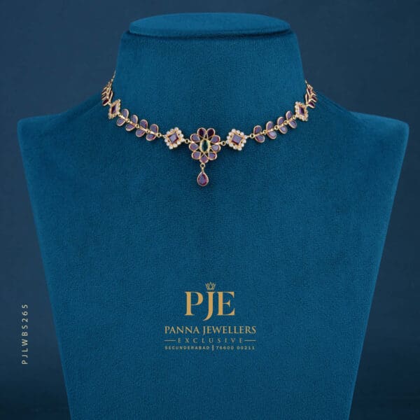 PEARLS SHORT NECKLACE | 21.37 grams