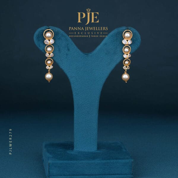 Gold Earrings | 4.32 Grams