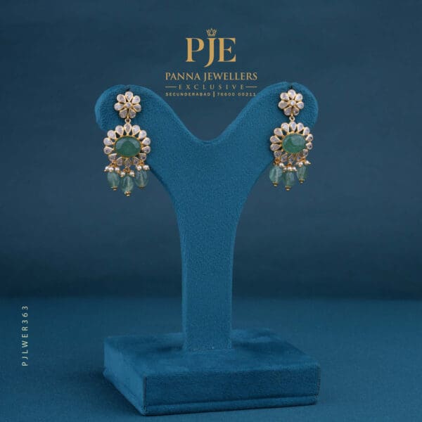 GOLD EARRINGS | 5.26 grams