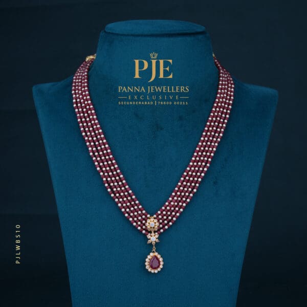 PEARLS SHORT NECKLACE | 1.81 grams