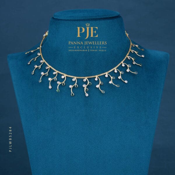 PEARLS SHORT NECKLACE | 21.37 grams