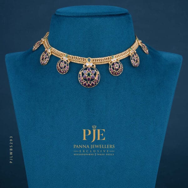 PEARLS SHORT NECKLACE | 19.45 grams