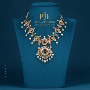 PEARLS SHORT NECKLACE | 26.63 Gram