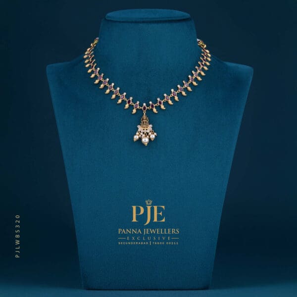 PEARLS SHORT NECKLACE | 8.31 grams