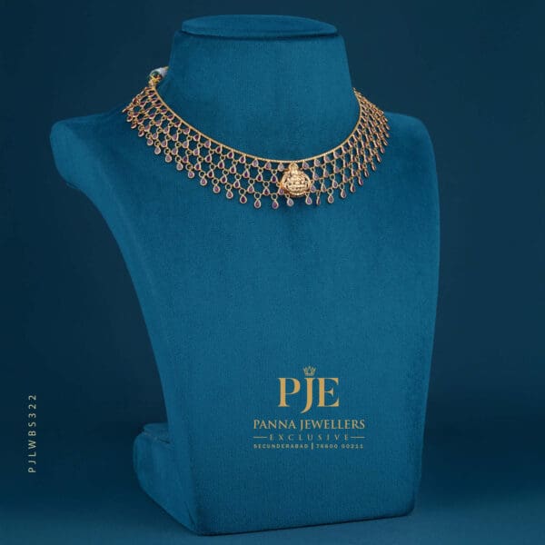 PEARLS SHORT NECKLACE | 13.87 grams
