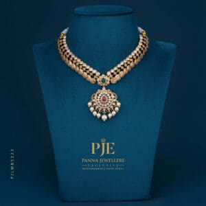 PEARLS SHORT NECKLACE | 20.34 Gram