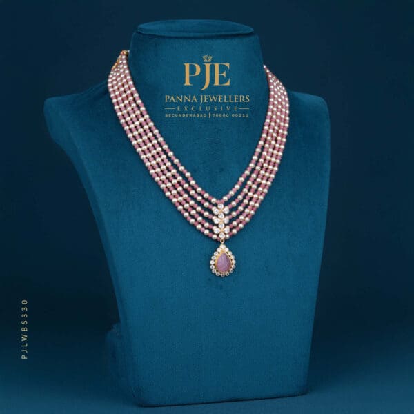 PEARLS SHORT NECKLACE | 2.23 grams