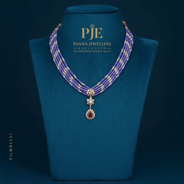 PEARLS SHORT NECKLACE | 2.18 grams