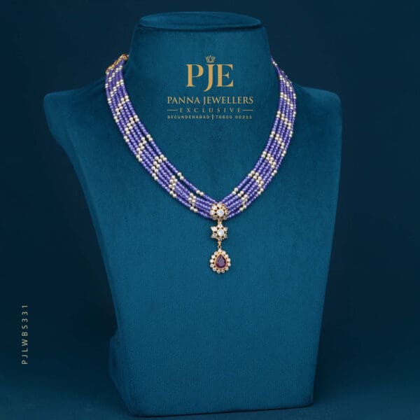 PEARLS SHORT NECKLACE | 2.18 grams