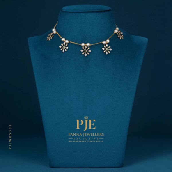 PEARLS SHORT NECKLACE | 4.91 grams