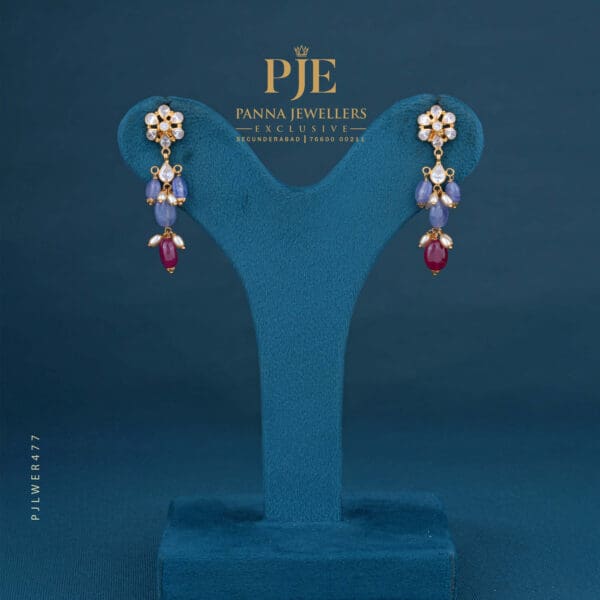 GOLD EARRINGS | 3.02 grams