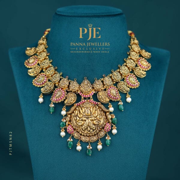 TEMPLE SHORT NECKLACE | 53.66 grams