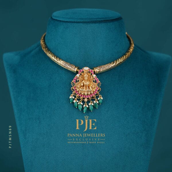 TEMPLE SHORT NECKLACE | 22.75 grams