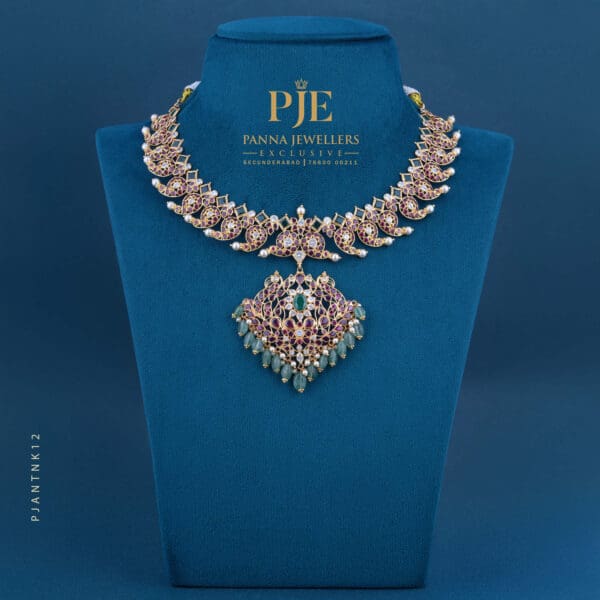 ANTIQUE GOLD NECKALCE | 26.82 Gram