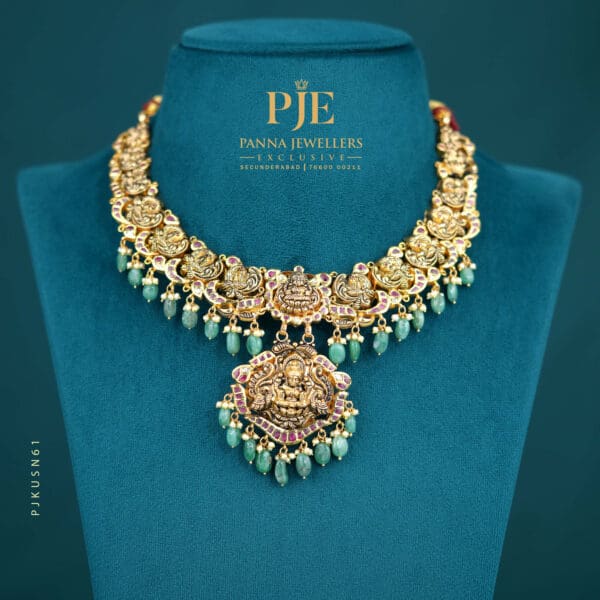 KUNDAN SHORT NECKLACE | 41.83 grams