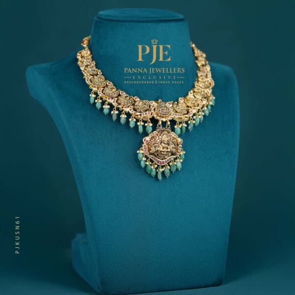 KUNDAN SHORT NECKLACE | 41.83 grams