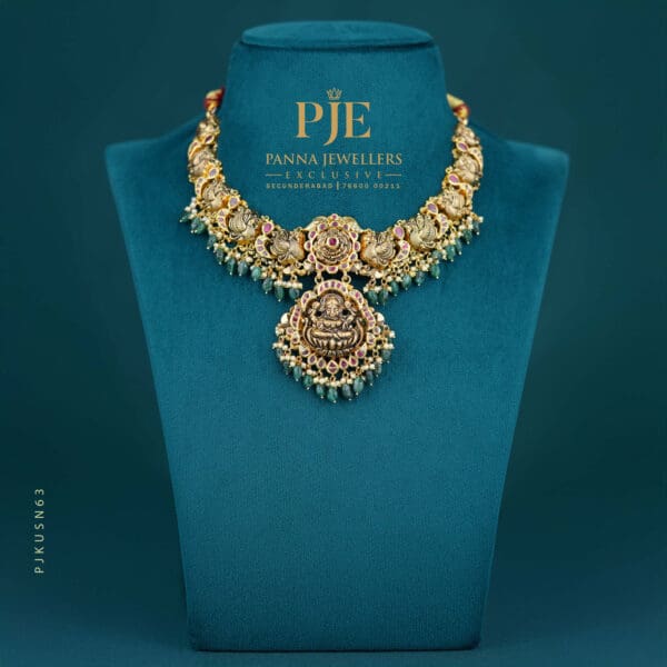 KUNDAN SHORT NECKLACE | 40.65 grams