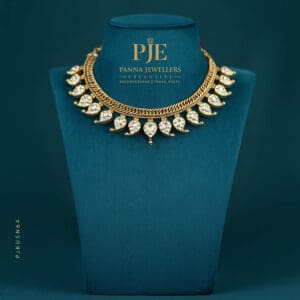 KUNDAN SHORT NECKLACE | 72.16 GRAMS KUNDAN SHORT NECKLACE | 72.16 GRAMS