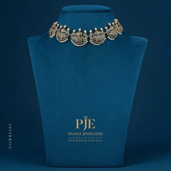 PEARLS SHORT NECKLACE | 13.95 grams