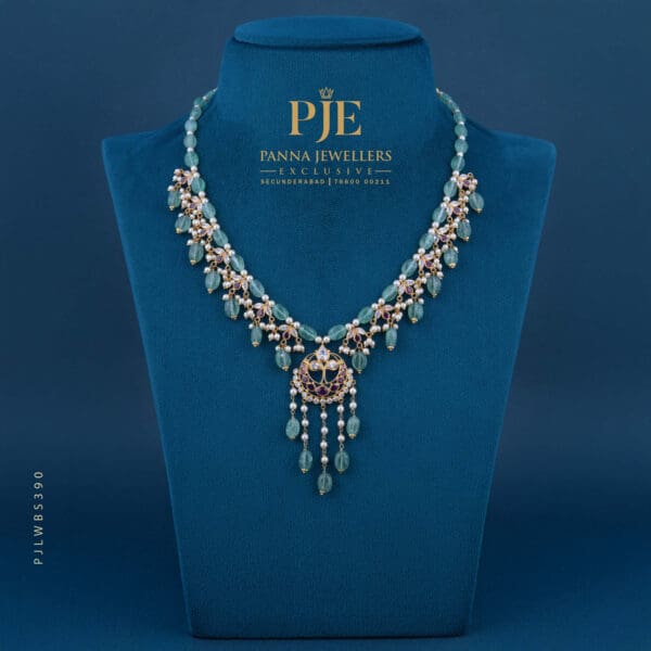 PEARLS SHORT NECKLACE | 9.41 grams
