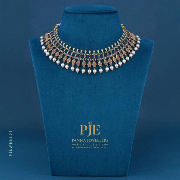 PEARLS SHORT NECKLACE | 17.15 grams